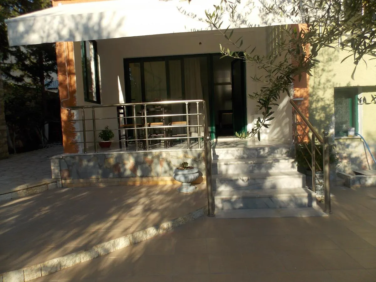 Elvin Apartments Sarandë